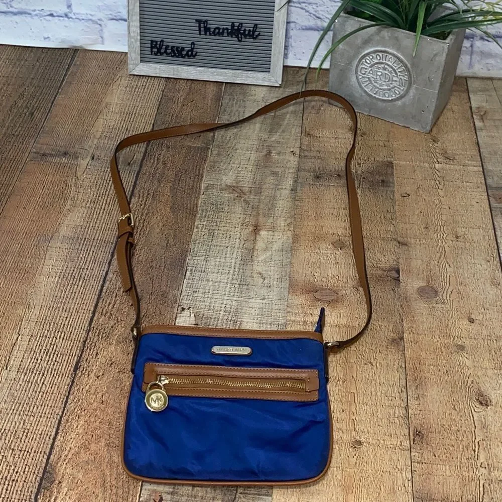 Michael Kors Kempton Nylon & Leather Crossbody bag Blue